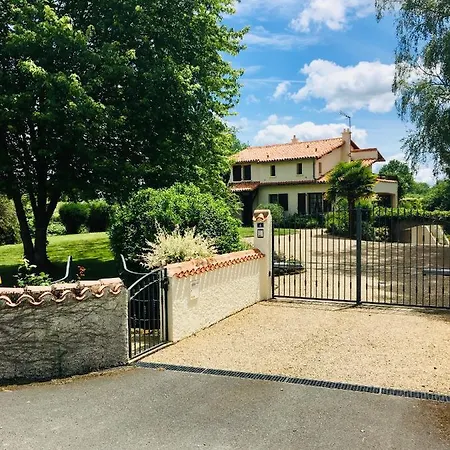 Apartamento Le Refuge Des Canards Saint-Aubin-le-Cloud